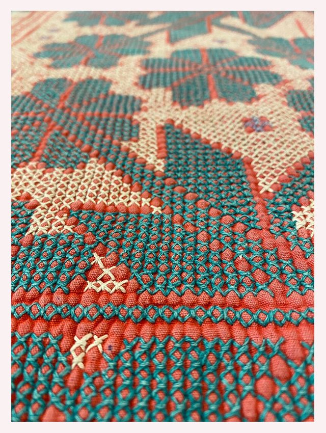 Nakshi Katha (Blanket) Nakshi Katha (Blanket)